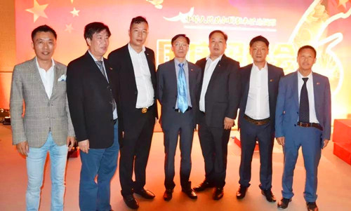 http://mmbiz.qpic.cn/mmbiz_jpg/UZTvgbcO0AYibZxGk4eMDrEtorfkXXLzPQ6zyqynNLQZ3tibEXaC0LS3m69wH5aWugDvtbH9ehe8kYJPGFOKuLiaw/0